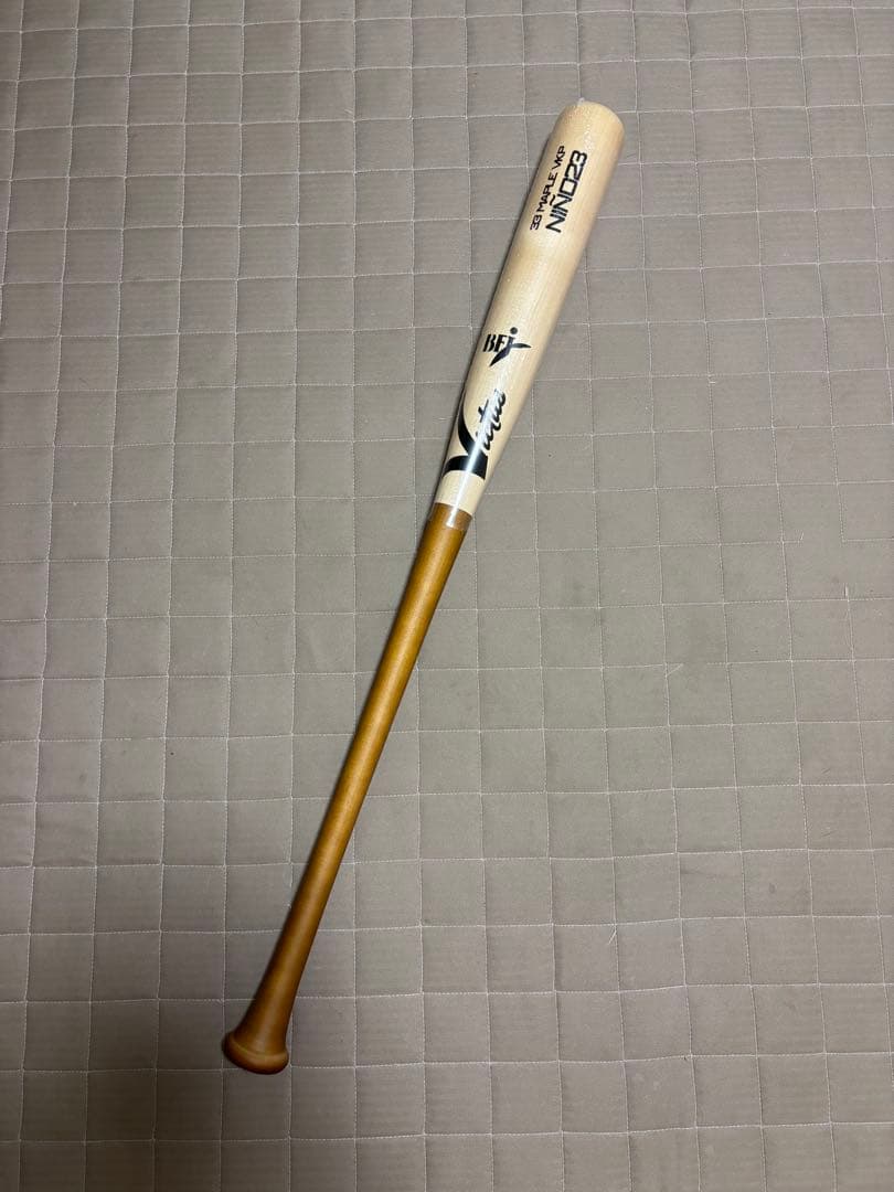 ヴィクタス　硬式バット（BFJ）