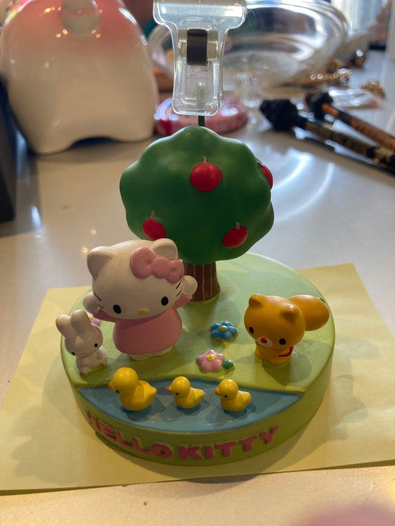 ハローキティ フィギュア クリップスタンド付き