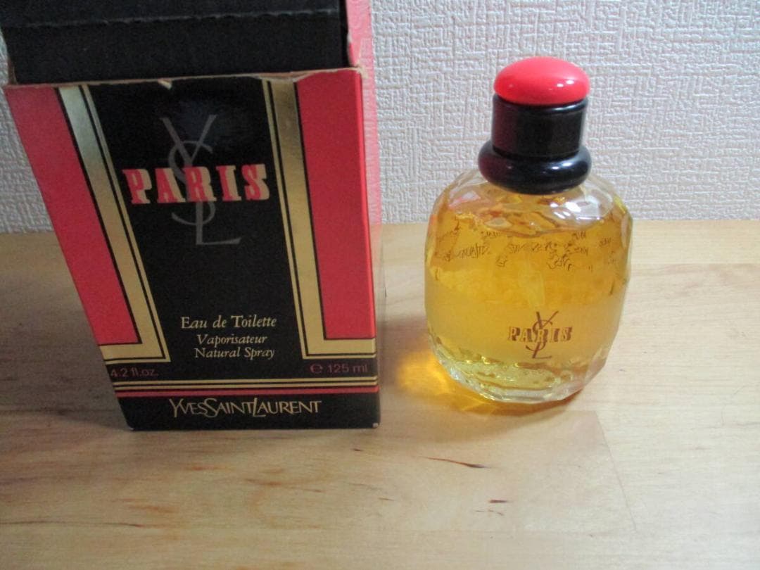 イヴサンローラン　パリ　１２５ｍｌ　ＥＤＴ　未使用品