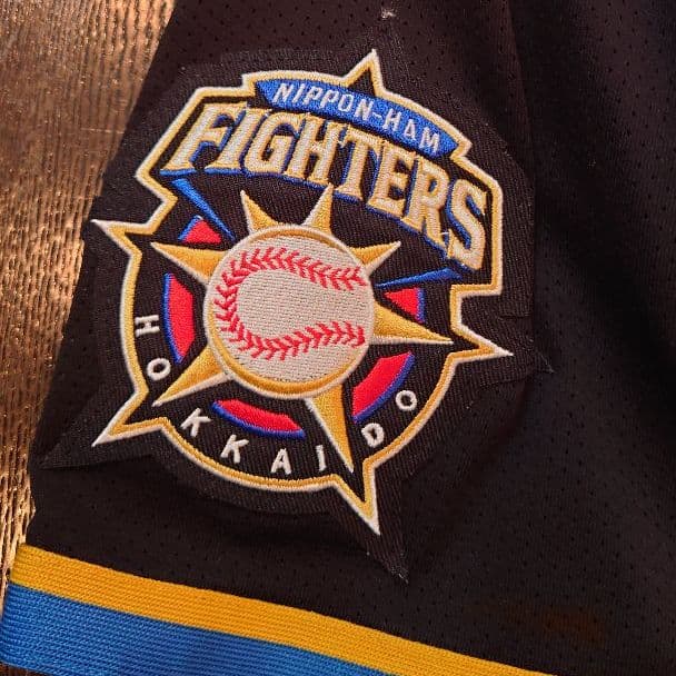 サイン入り】田中賢介ユニフォーム北海道日本ハムファイターズ【背番号