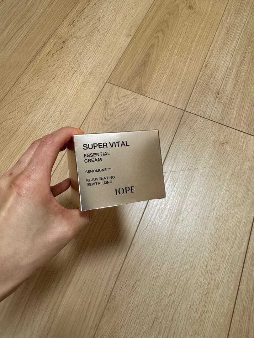 パック・フェイスマスク IOPE SUPER VITAL ESSENTIAL CREAM