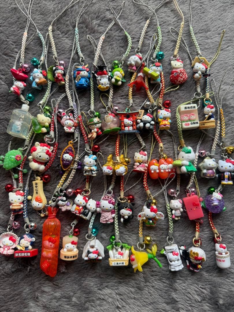 ご当地キティ　ハローキティ セット 50個