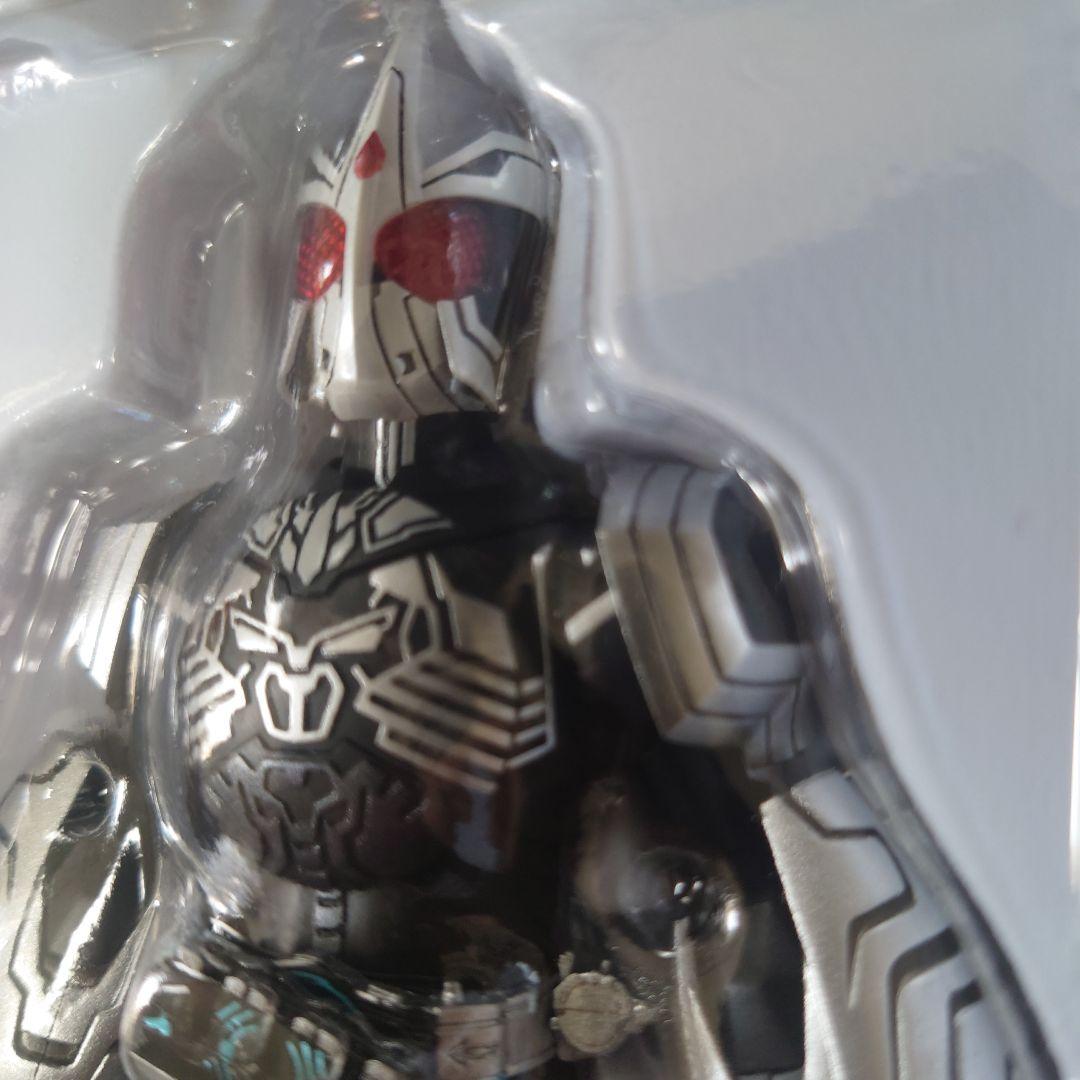 S.H.Figuarts（真骨彫製法） 仮面ライダーオーズ サゴーゾ コンボ