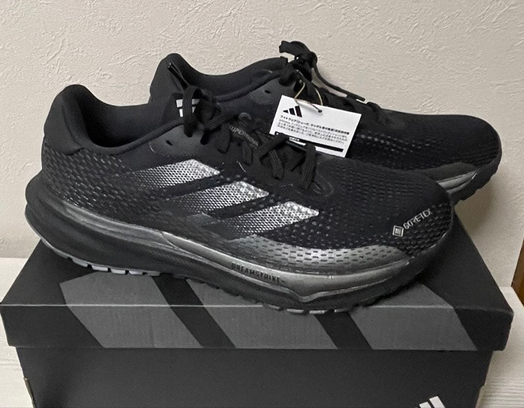 今だけ値下げアディダス スーパーノバ M GTX メンズ 26.5cm 新品