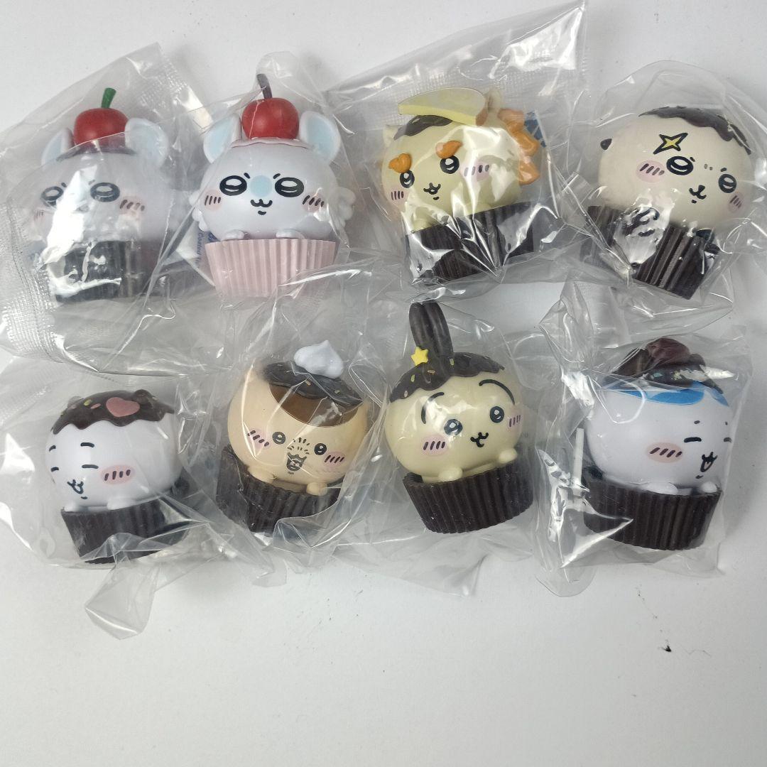 ちいかわ チョコカップケーキフィギュア (全7種プラス+イチゴカップ