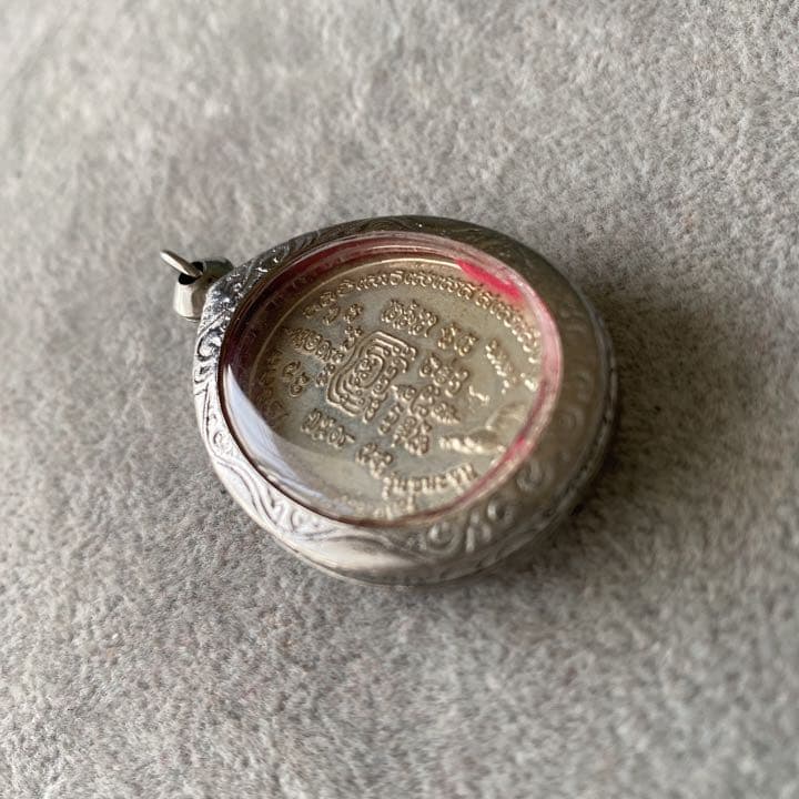 プラクルアン LPルアイ師 ワット・タコー アユタヤ県 危険回避 金運 御