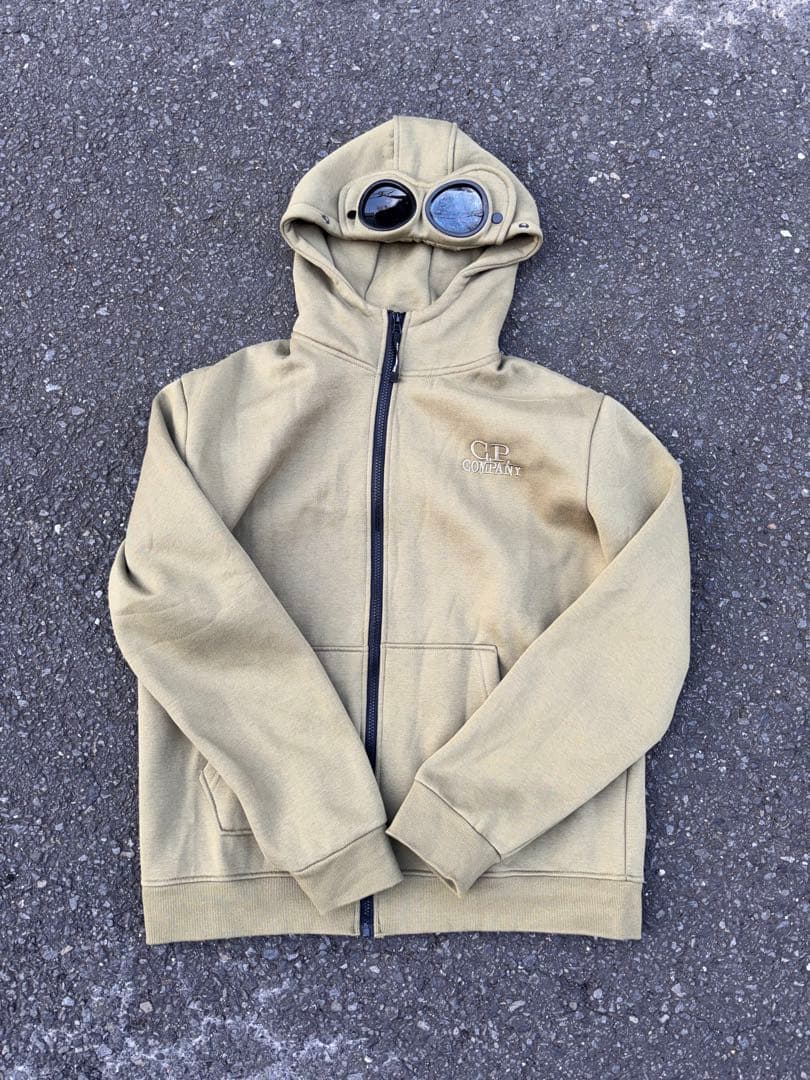 C.P. COMPANY ゴーグル付きパーカー カーキ
