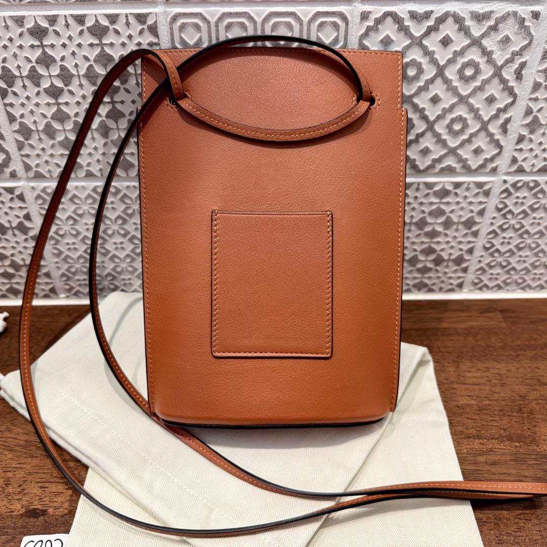 ロエベ ダイスポケット タン - メルカリ