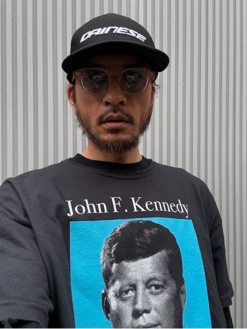 長瀬智也着 jfk ジョン・F ・ケネディ 大統領 半袖 tシャツ 黒 - メルカリ