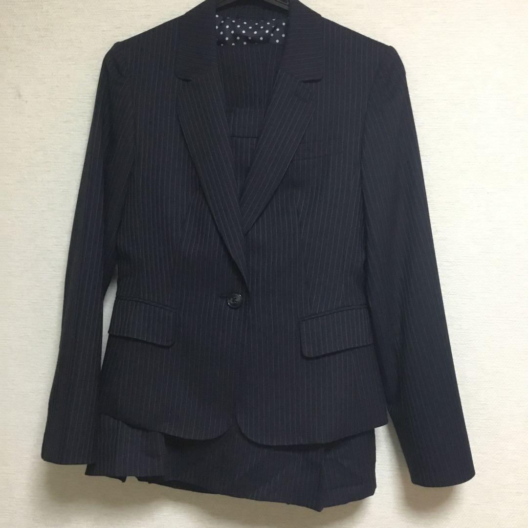 未使用　新入学スーツ　３点セット　紺ストライプ　１３号　nline