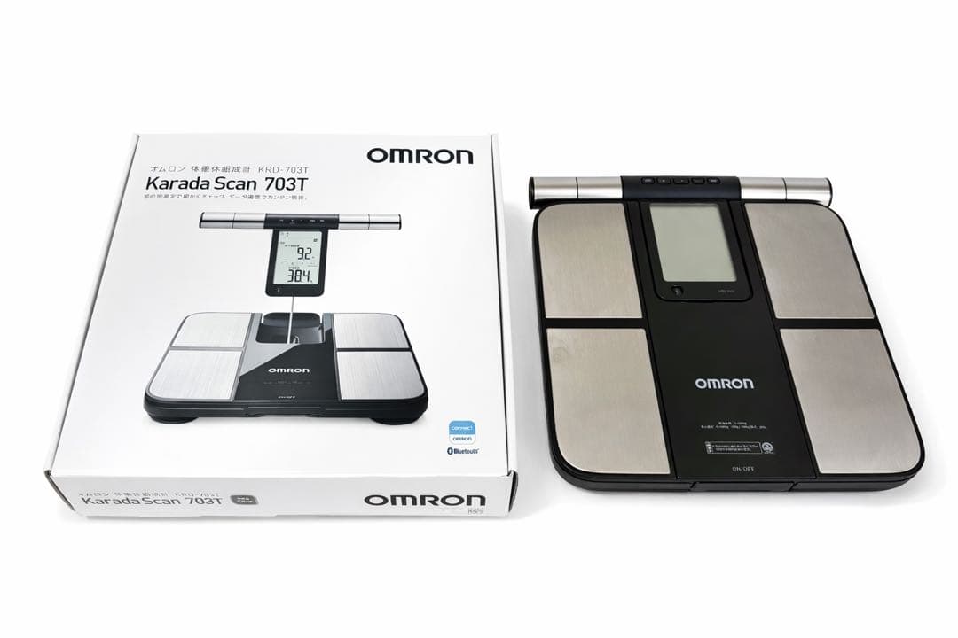 OMRON Karada Scan KRD-703T 体脂肪計 - メルカリ