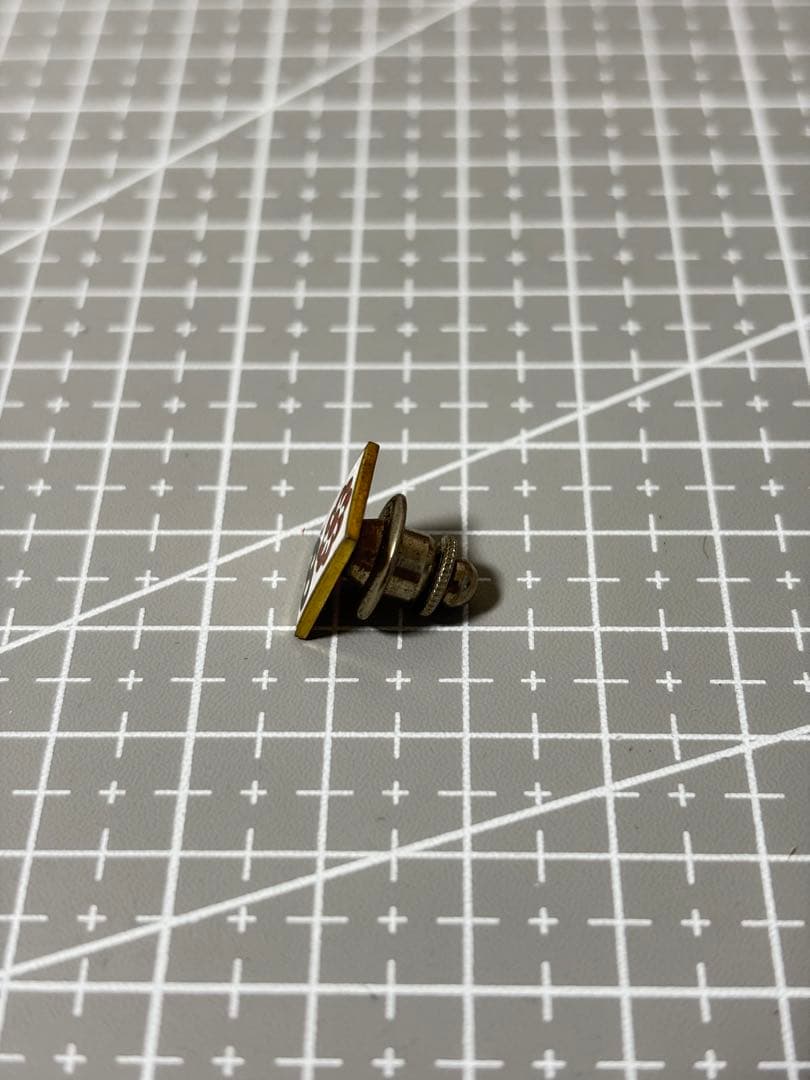 朝日生命 社章 ピンズ 100周年記念 企業バッジ ロゴ - メルカリ