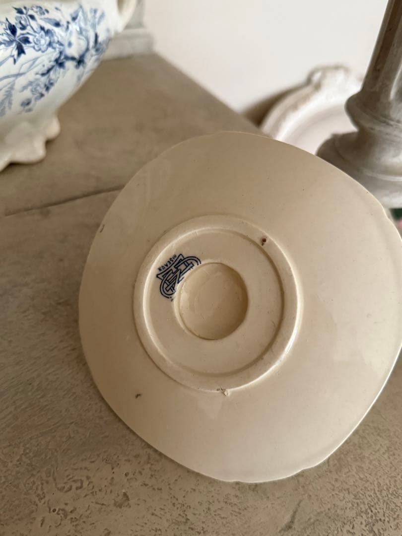 ジアンGienフランスアンティーク陶器小鳥とカゴの柄ムタディエ