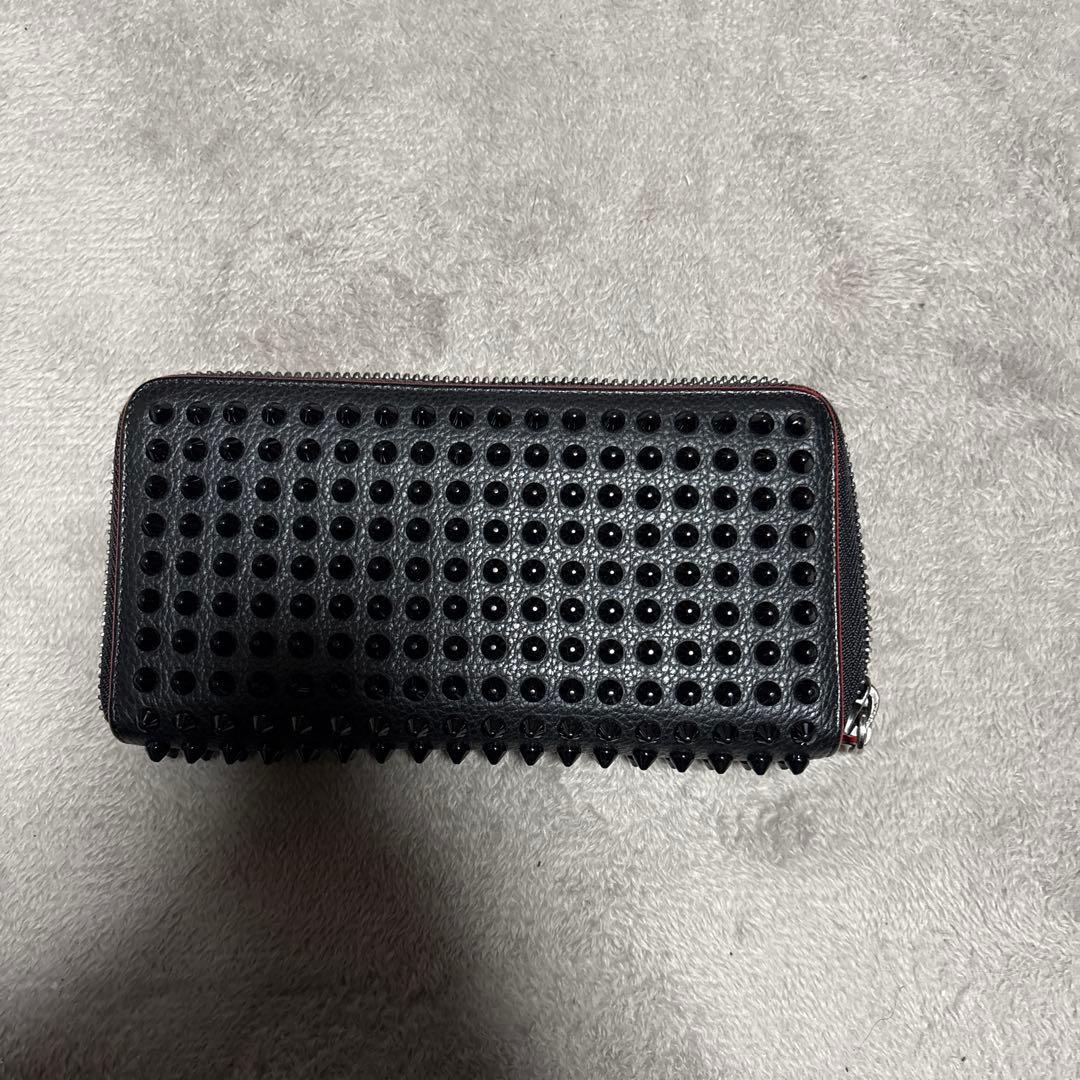 ルブタン黒長財布今日限定値下げ