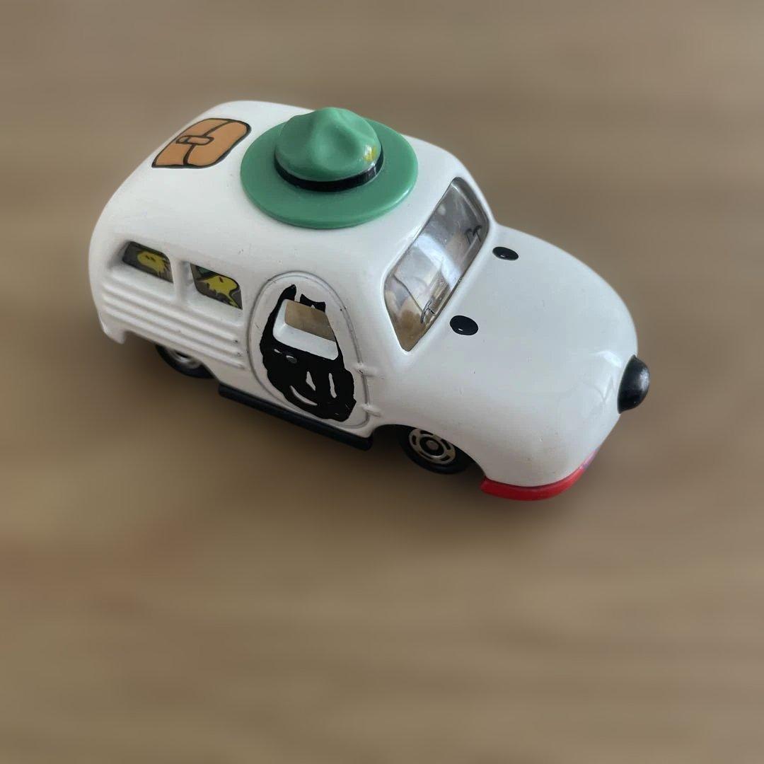 PEANUTS 50周年記念　トミカ　スヌーピー　SNOOPY 車　TOMICA SNOOPY - スヌーピー トミカ 50周年記念 TOMICA の通販 by にこ's shop