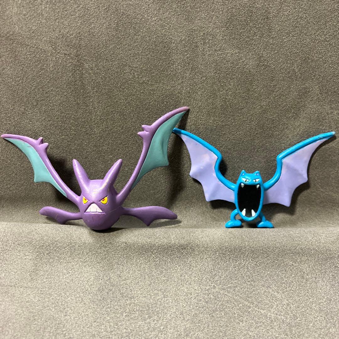 クロバット ゴルバット ポケモン フィギュア 立体ポケモン図鑑 - メルカリ