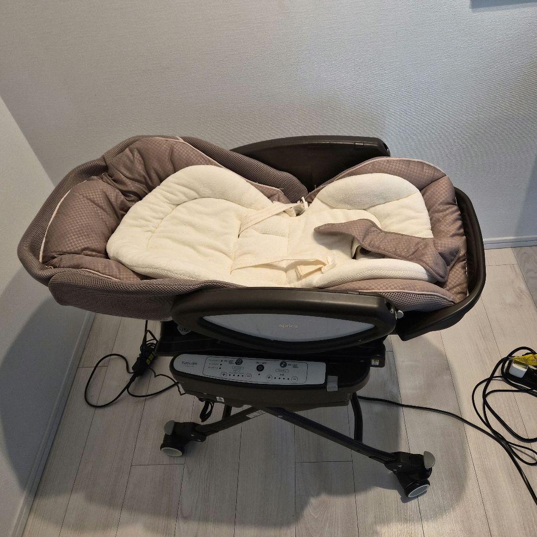 Aprica ユラリズム オート 電動ハイローチェア - メルカリ