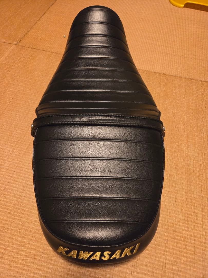 ケツ痛対策◎ アシヤシートz900rs T-NET使用 ロゴ刺繍入り