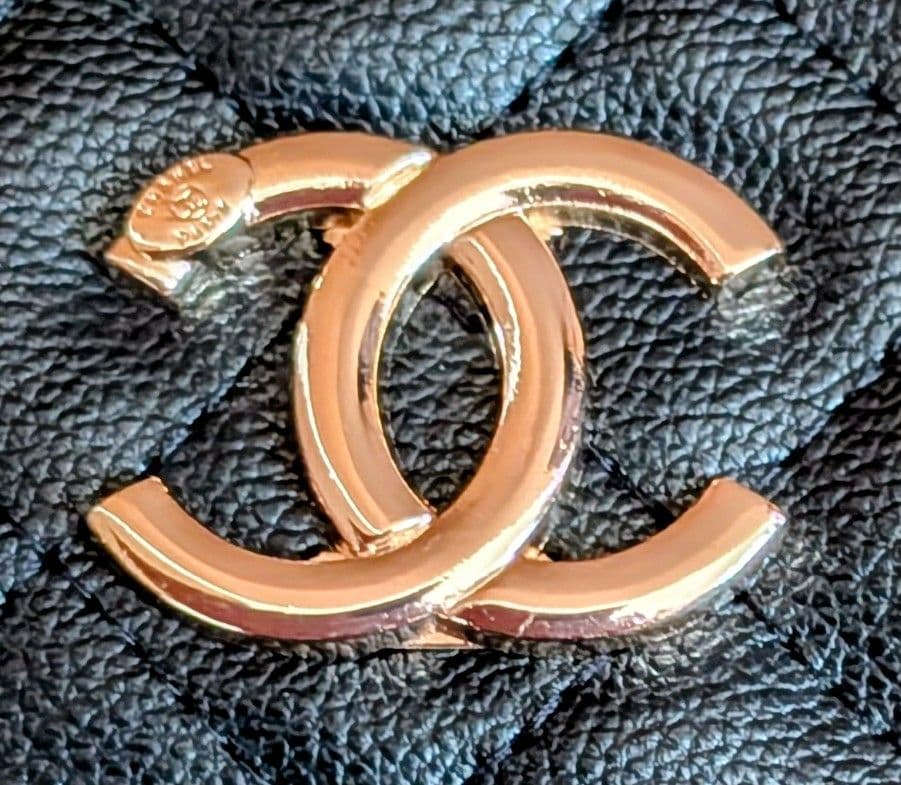 ♡CHANEL ブラック キルティング バッグ♡ノベルティ 未使用 CHANEL ノベルティ キルティング ゴールドメタル ハンドル付