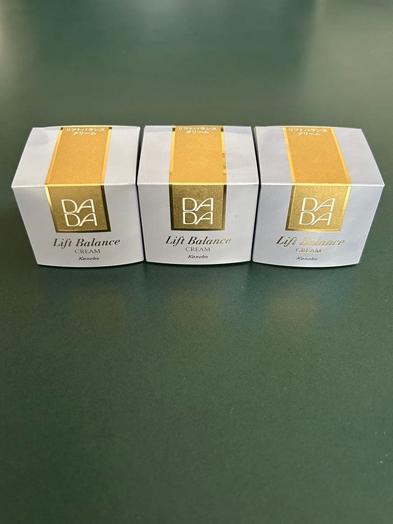 カネボウ　ダダ リフトバランスクリーム
