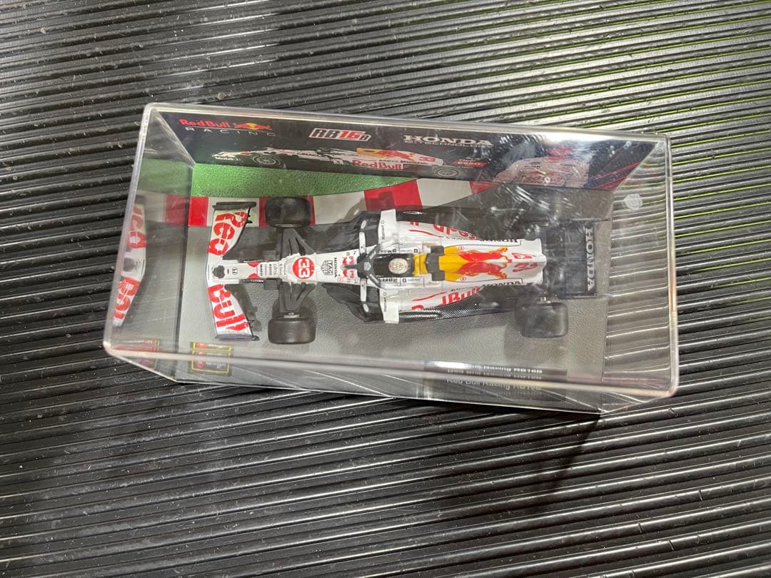 Red Bull Racing RB16B ミニカー