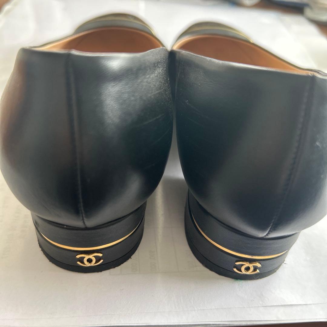 美品✨　CHANEL　36.5(23.5) レザー　ココマーク　シンプル　高級感 CHANEL（シャネル） （新品・未使用品）シャネル ココマーク ロゴ