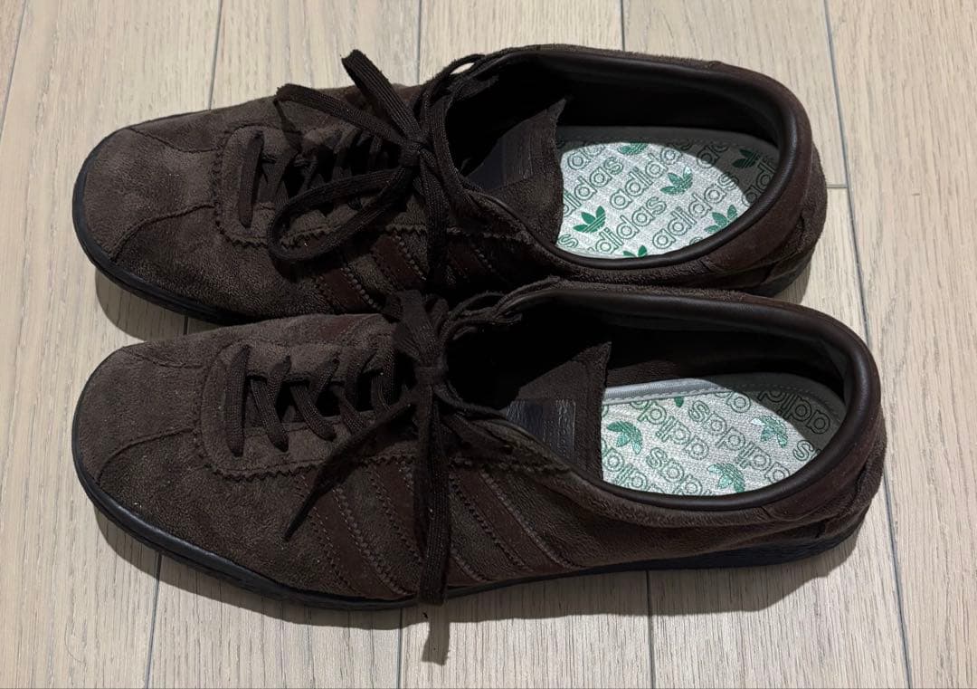 靴 adidas TOBACCO GRUEN 27.5