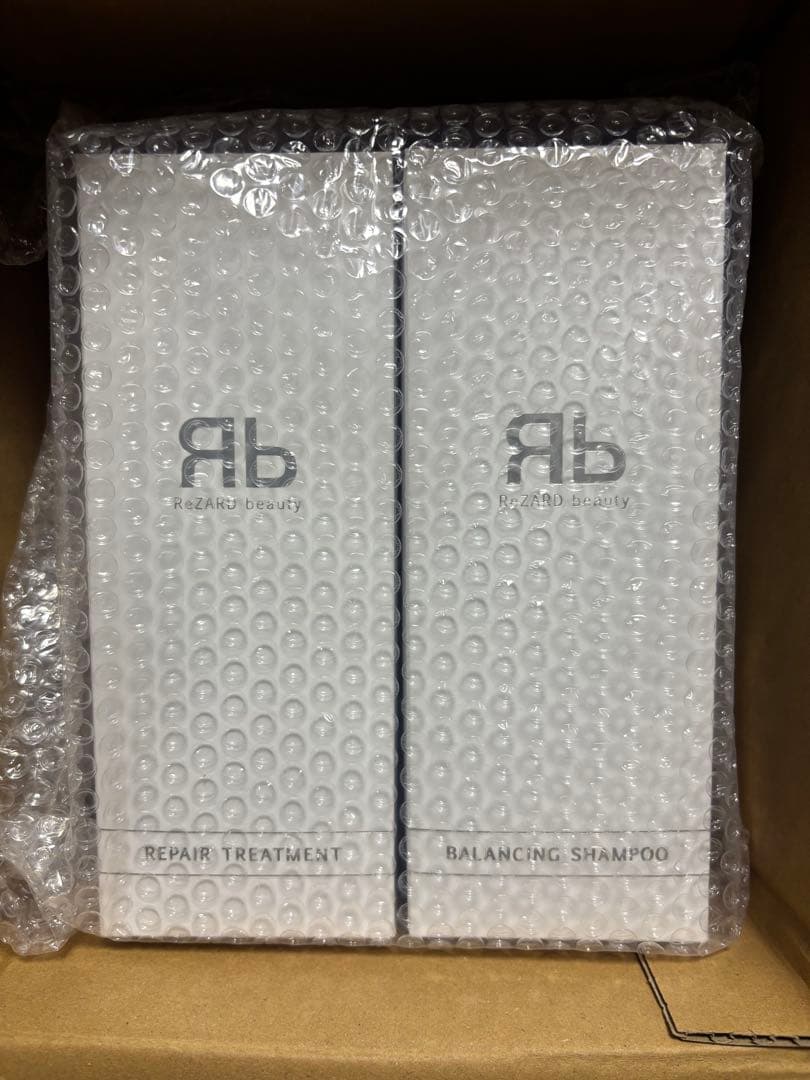 【新品未開封】ReZARD Beauty バランシングシャンプー・トリートメント