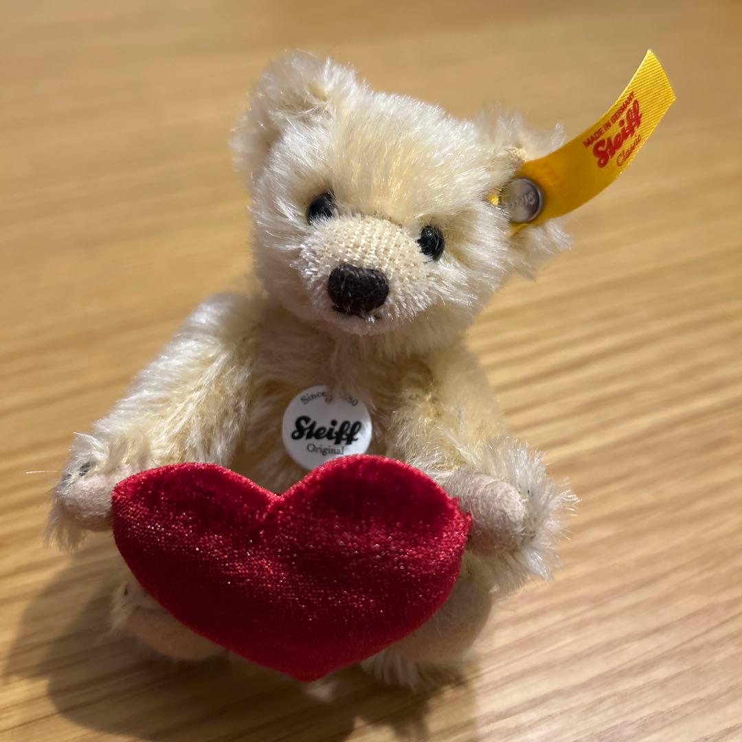 Steiff ビジュピコ　ハート　リング入れ　ぬいぐるみ　テディベア