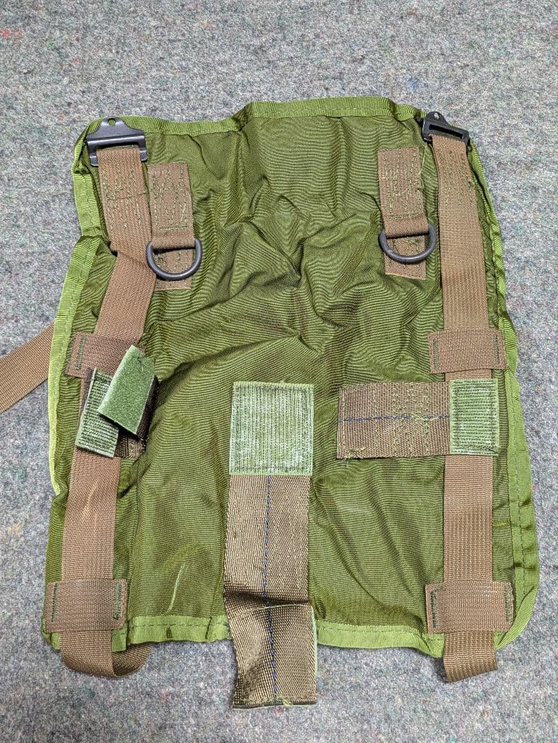 ナム戦　米軍　実物　M1967スリーピングキャリア　ナイロン装備　放出品