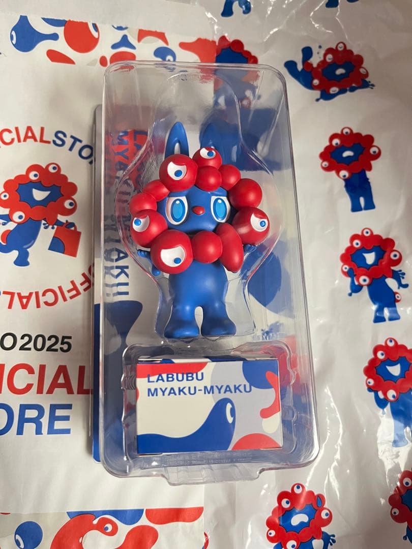ラブブ×ミャクミャク【LABUBU MYAKU-MYAKU EXPO2025万博