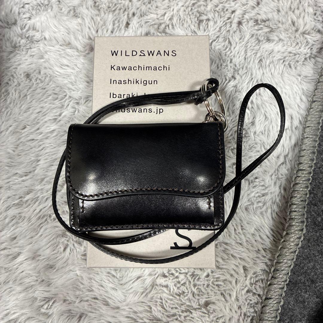 サ*人様 ワイルドスワンズ タング アイレットサドル ブラック レガーレ