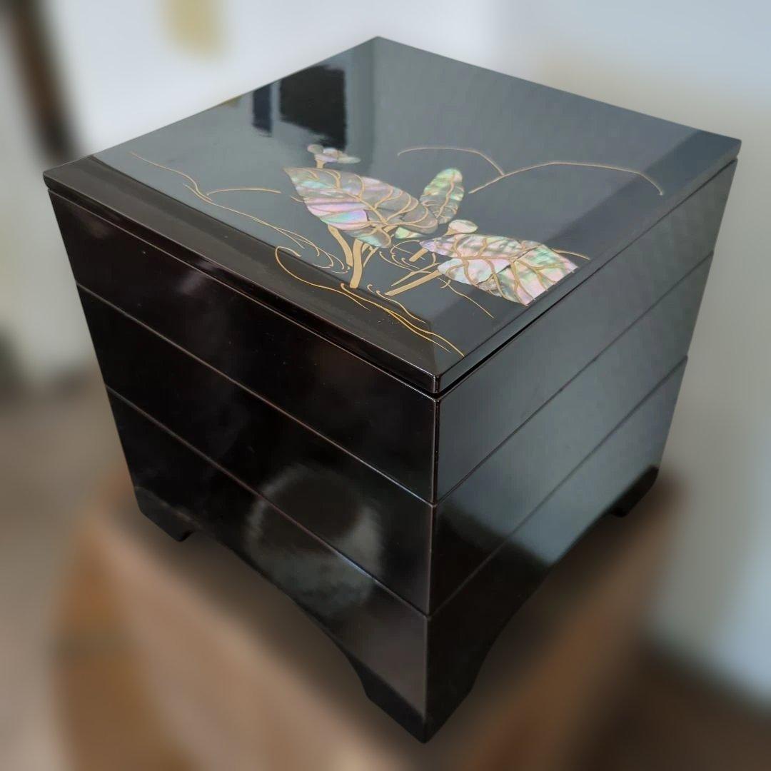 骨董　重箱　螺鈿　三段重　木製　漆器　正月　おせち　木箱 重箱 3段 お重 おせち 日本製 越前 漆器 松竹梅蒔絵 65三段重 黒内朱