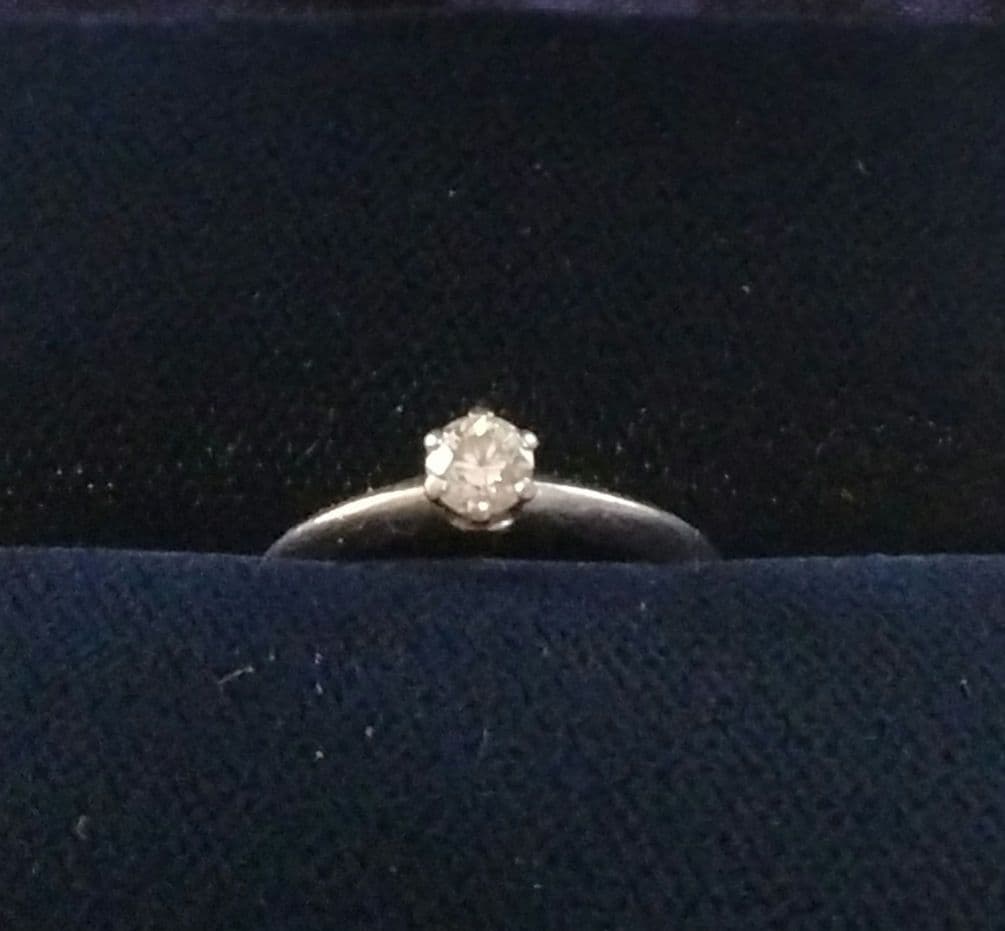 ☆くまお☆様　ティファニー　11号　0.26ct　Fカラー　VS1　鑑定書付