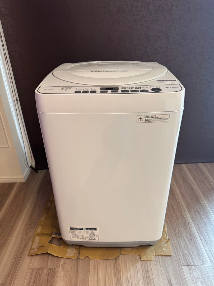 【値下げ】送料込み！洗濯機本体 SHARP ES-G60TC-W