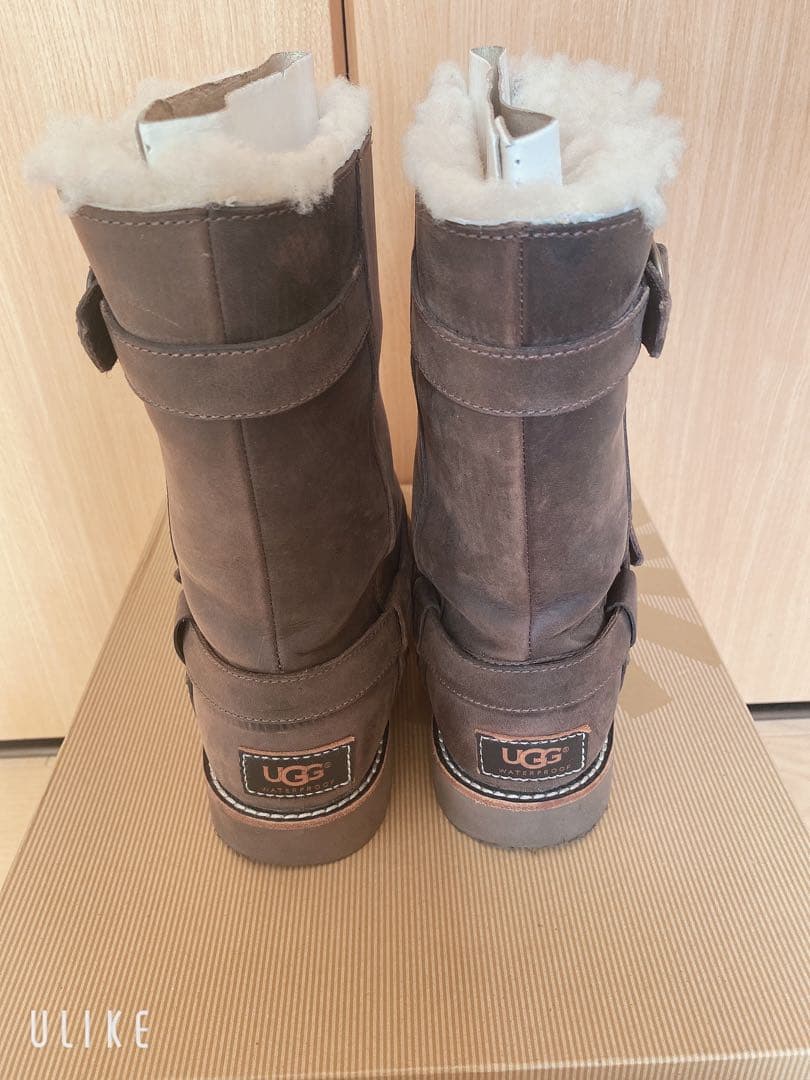 UGG ブラウン ショートブーツ オンライン アウトレット