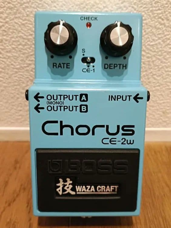 ◆BOSS CE-2W Chorus 技 Waza Craft　コーラス
