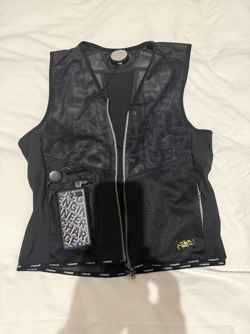 アイズフロンティア　ペルチェベスト　バッテリー2個付きセット