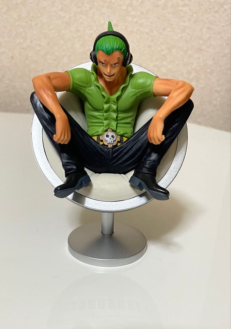 ワンピース ジェルマ66 DXF ヴィンスモークファミリー - メルカリ