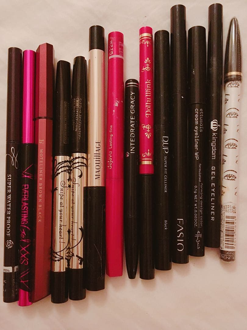 アイライナーいろいろ