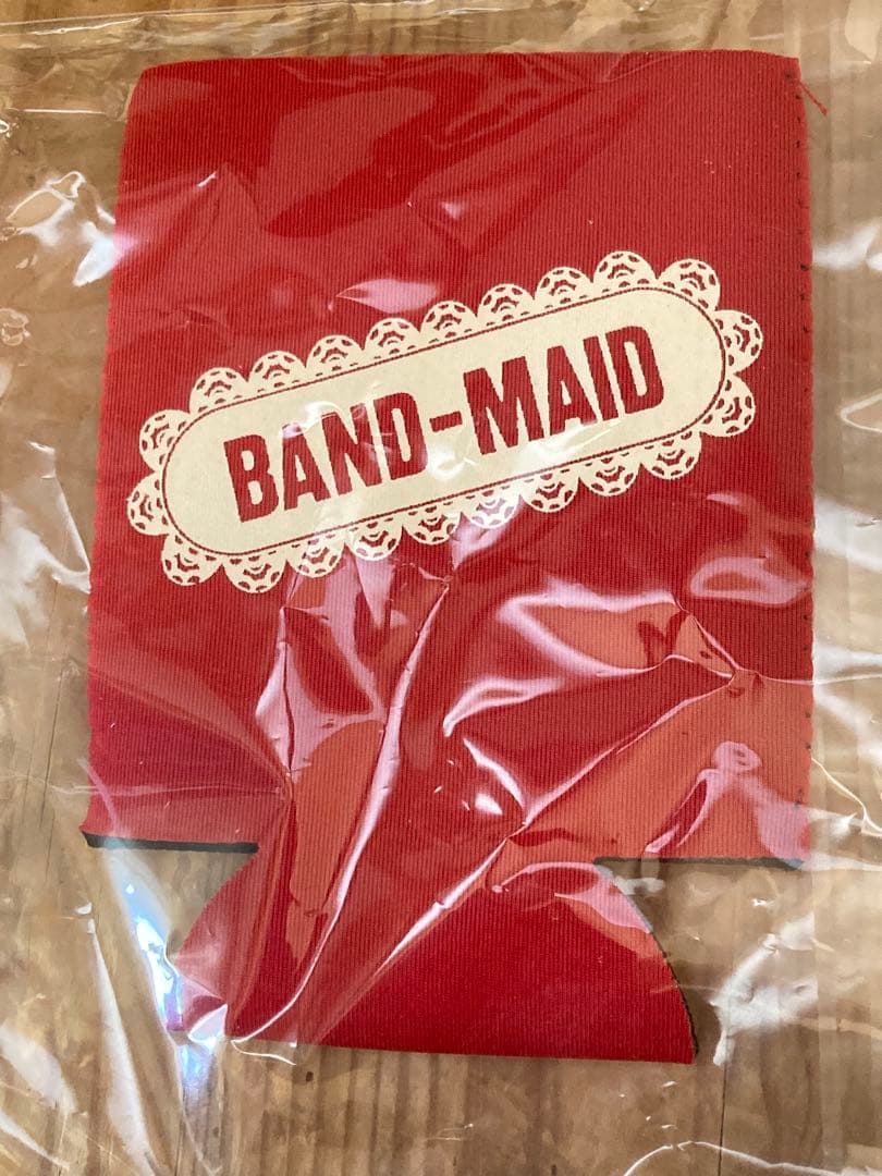 絶版‼️ 【BAND-MAID】新品未使用未開封 激レアクージー② BAND-MAID、日本の「レコードの日」に合わせて3枚のレコードをアナログ