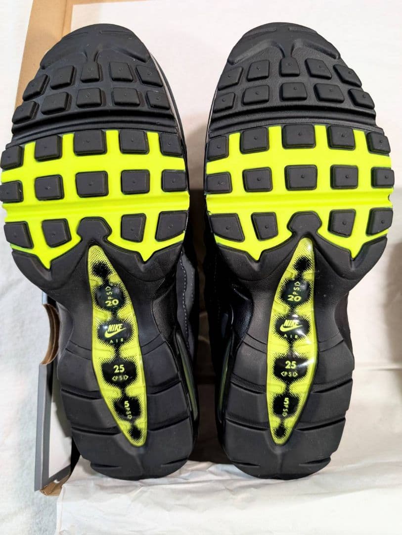 毎日値下げ ナイキ エアマックス95 イエローグラデ 2020☆鑑定済☆ほぼ