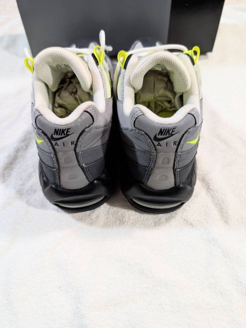 毎日値下げ ナイキ エアマックス95 イエローグラデ 2020☆鑑定済☆ほぼ