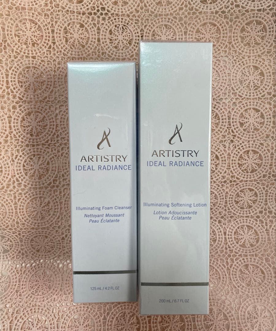 アムウェイ 薬用美白化粧水・洗顔料 2点