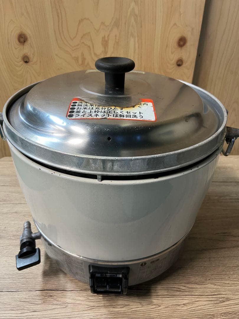 リンナイガス炊飯器 RR-30S1 6L(3.3升) ②