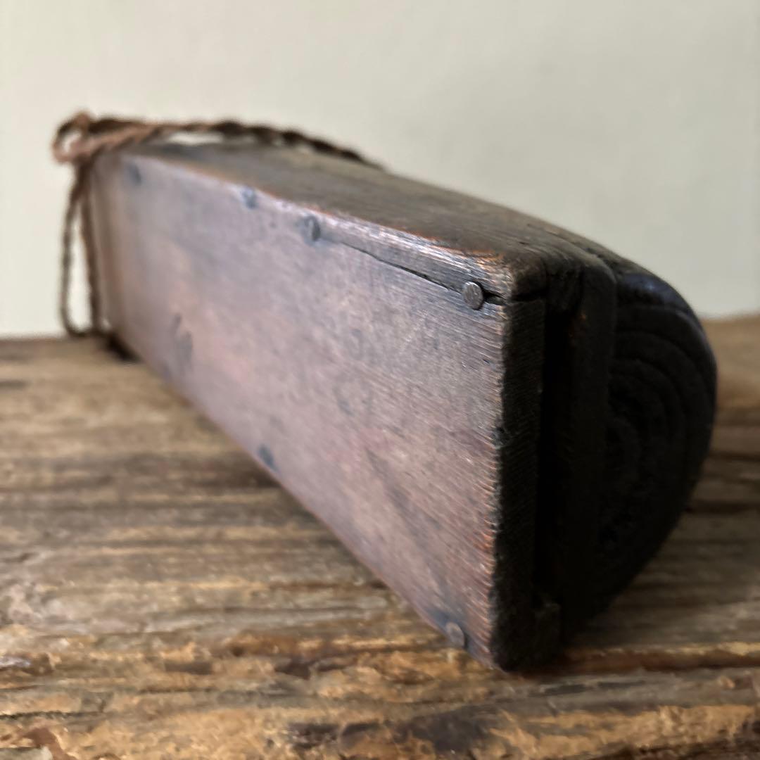 素朴な味の鉈入れ 花器 掛け花 古民芸 古民家 検:白洲正子