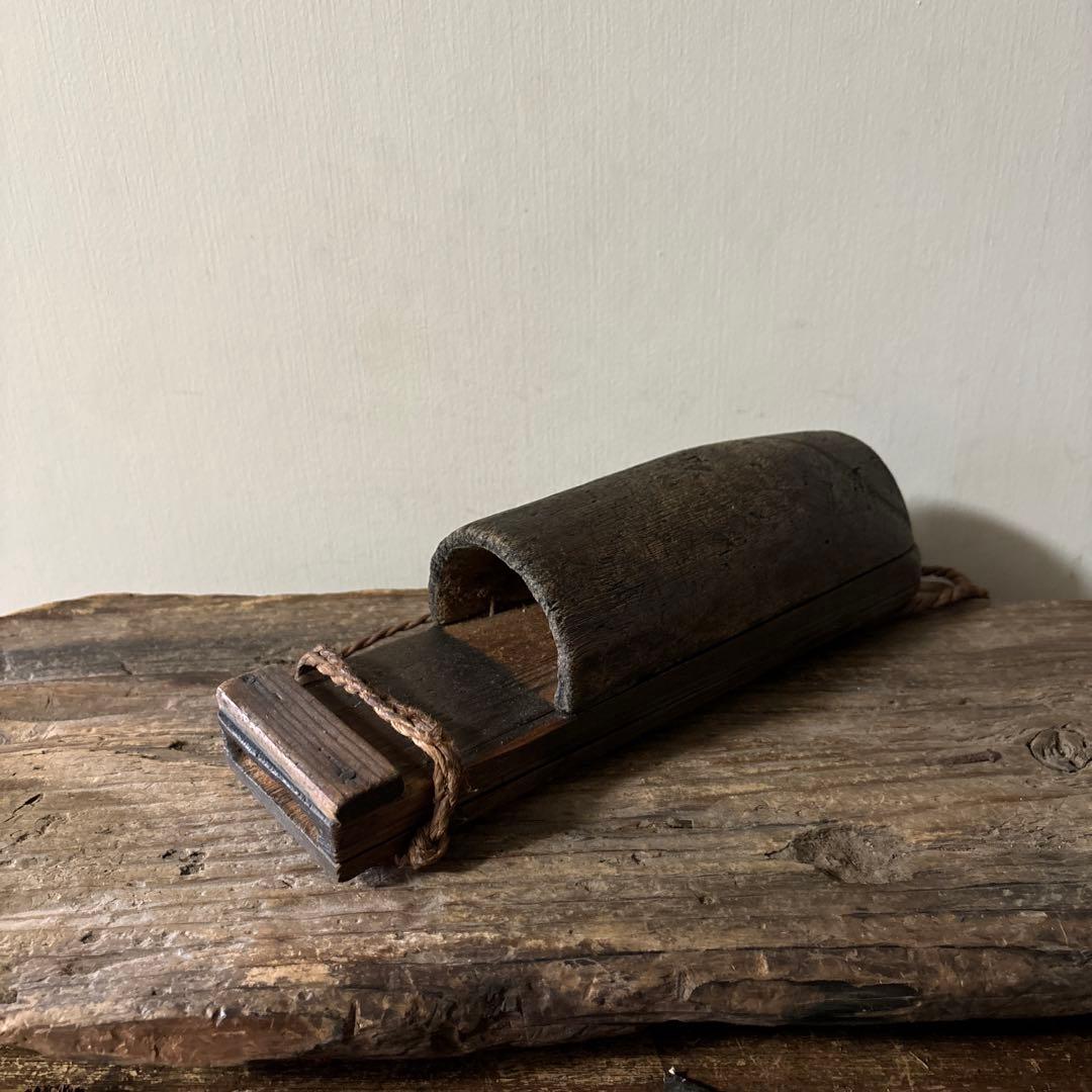 素朴な味の鉈入れ 花器 掛け花 古民芸 古民家 検:白洲正子