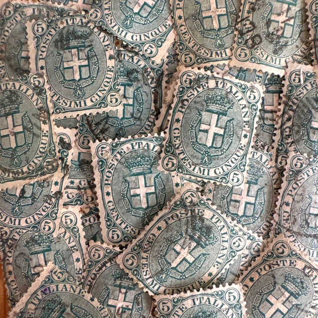 おしゃれな外国切手 イタリア 小型 紋章 50枚 海外切手 紙もの