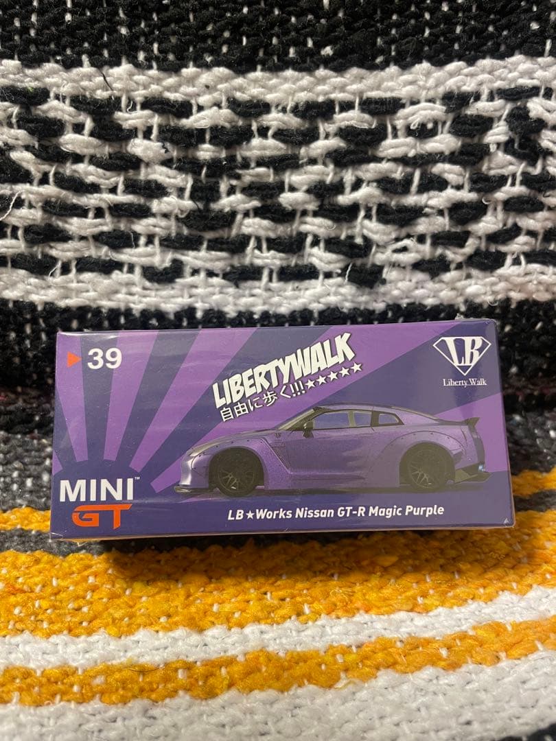 MINIGT 39 リバティーウォーク GT-R