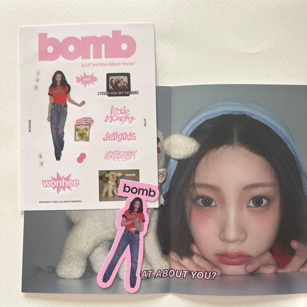ILLIT 3rd Mini Album 'bomb' ウォンヒ - メルカリ